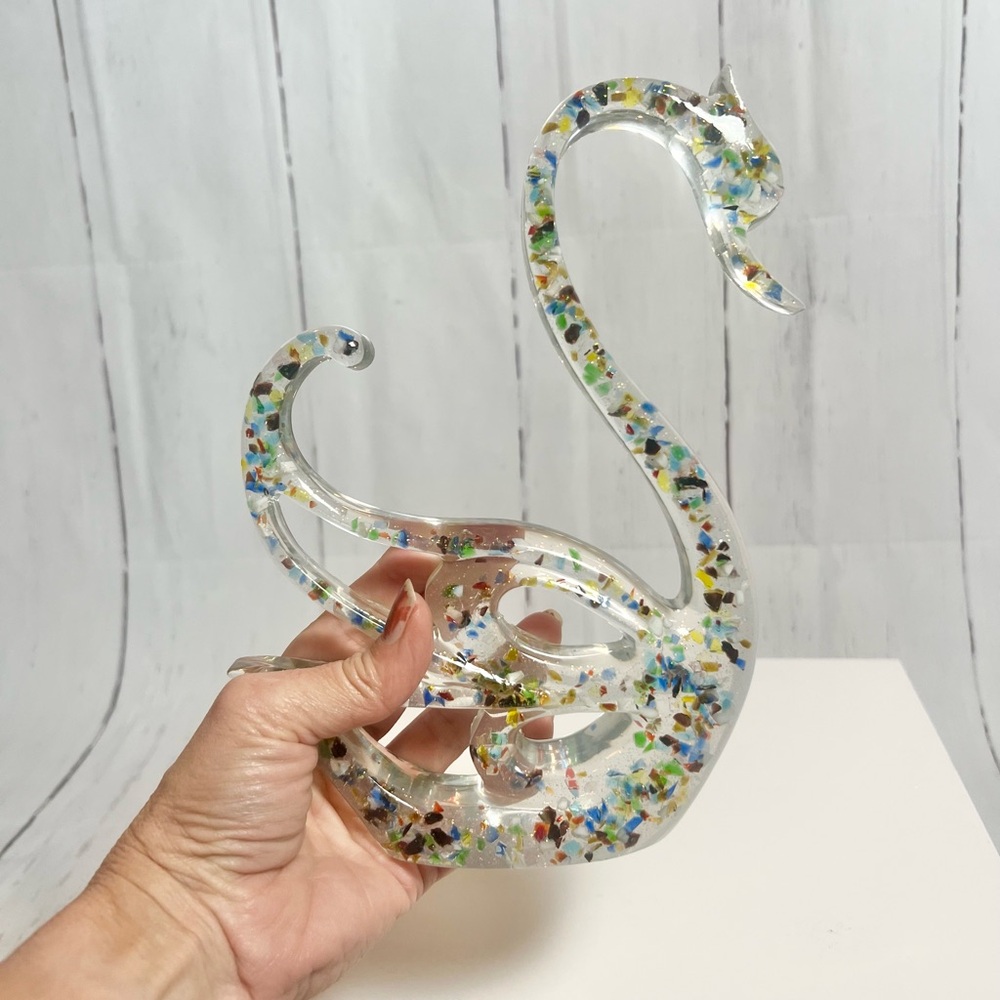 Handmade Vintage-Style Resin Swan Figurine | Colorful Inclusions & Glitter - Picture 5 of 8